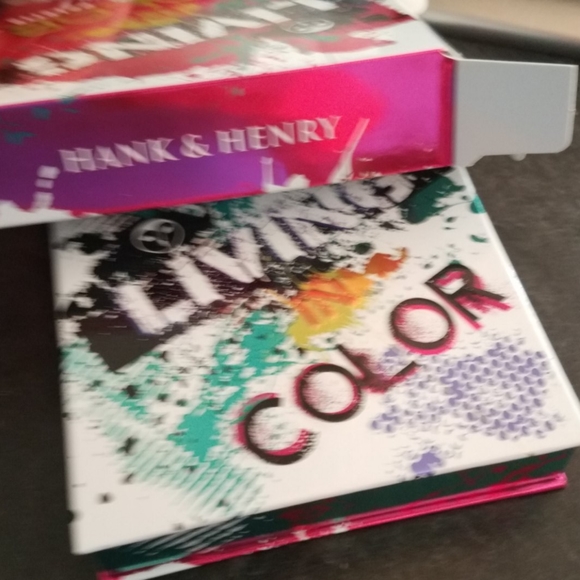 Hank & Henry Living in Color Pallete - Picture 5 of 5
